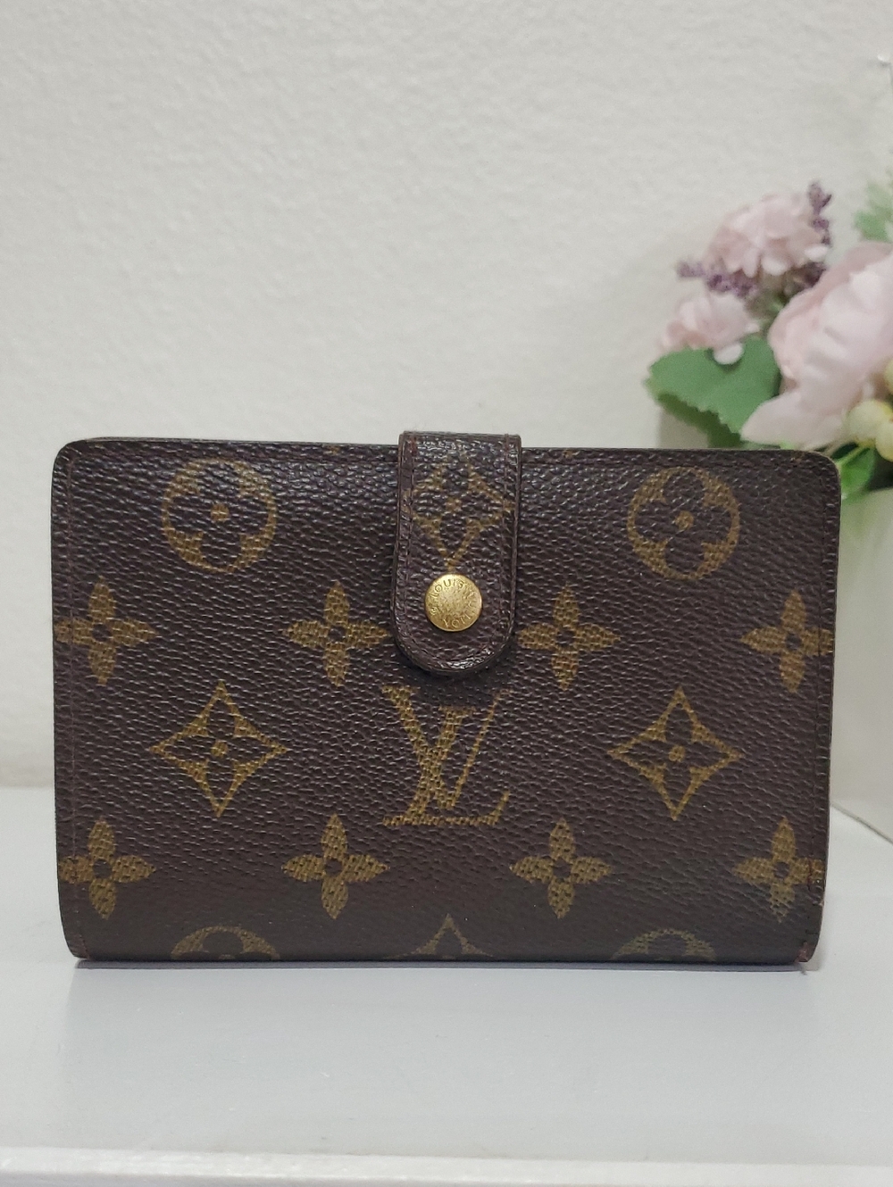 LOUIS VUITTON  Monogram Portefeuille Viennois Wallet or French Purse Wallet🤎💛